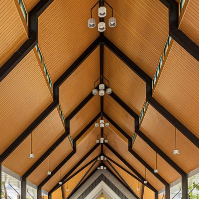 ฝ้าอลูมิเนียมแบบเส้น รุ่น BOX-F จาก FAMELINE