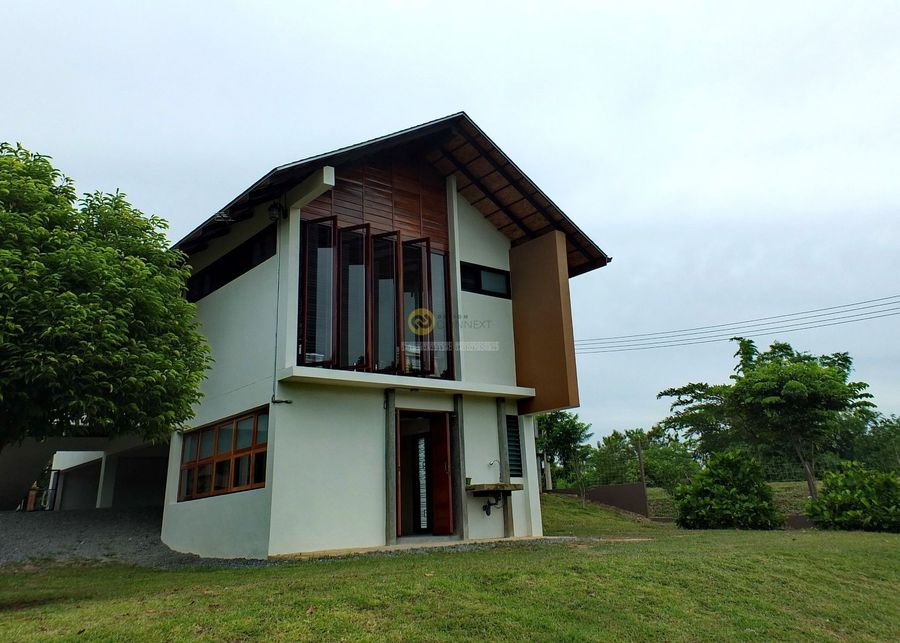 บ้านวังน้ำเขียว