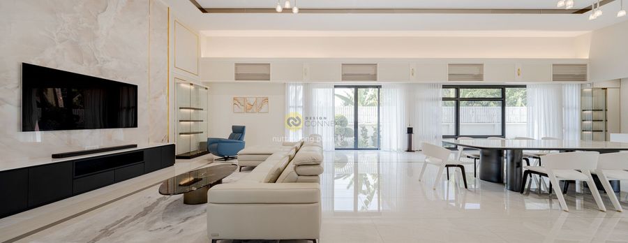 L-house