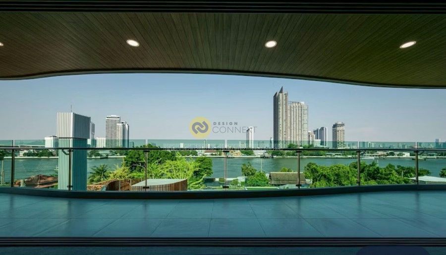 WE Hotel Riverfront