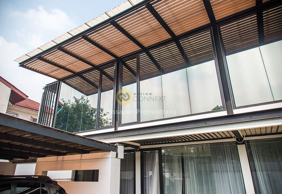 TB HOUSE