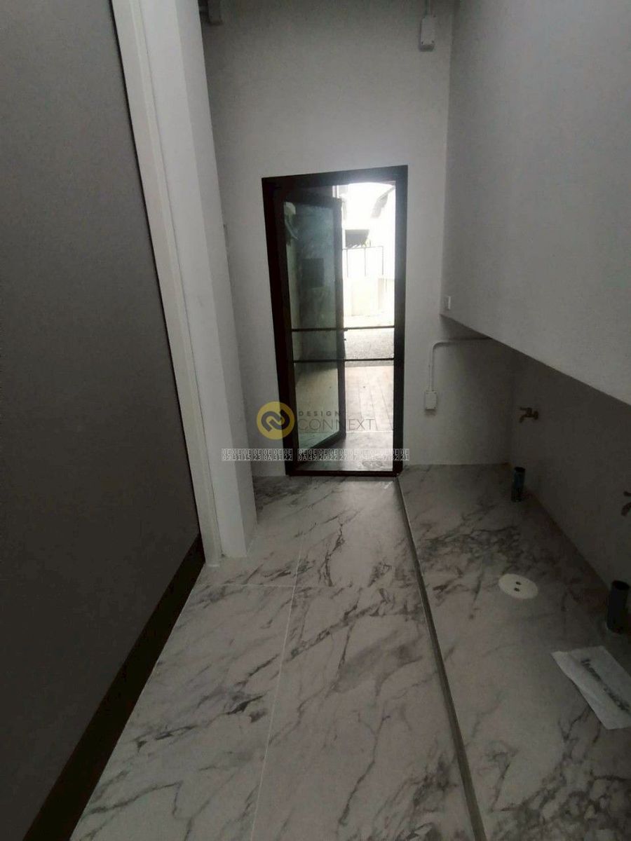 K'Wan Renovation House.
