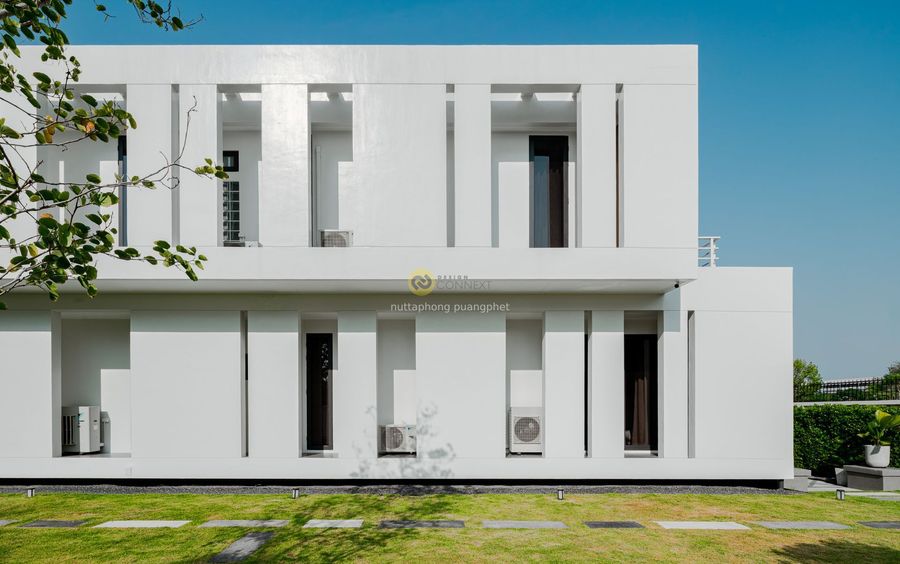 L-house