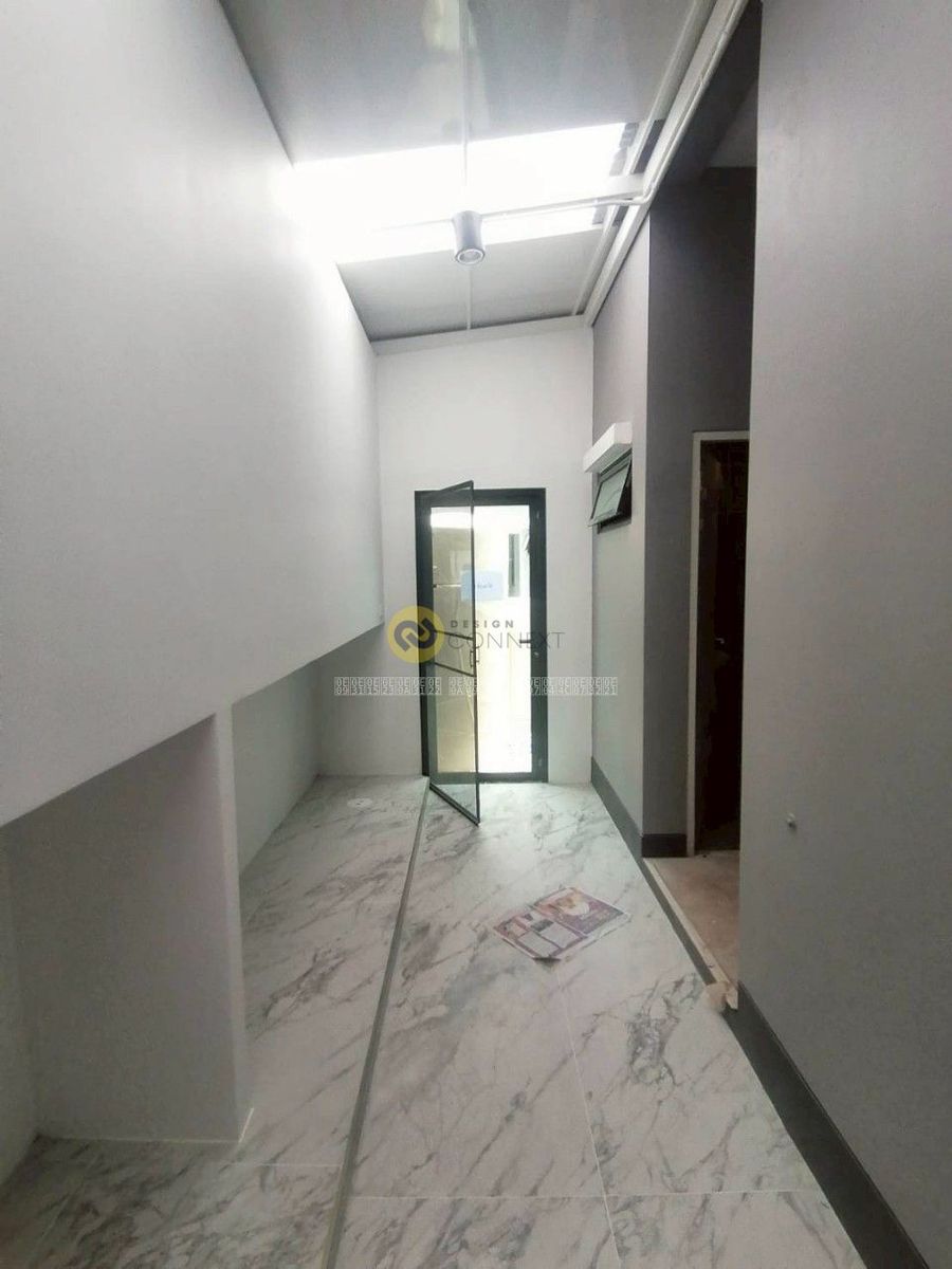 K'Wan Renovation House.