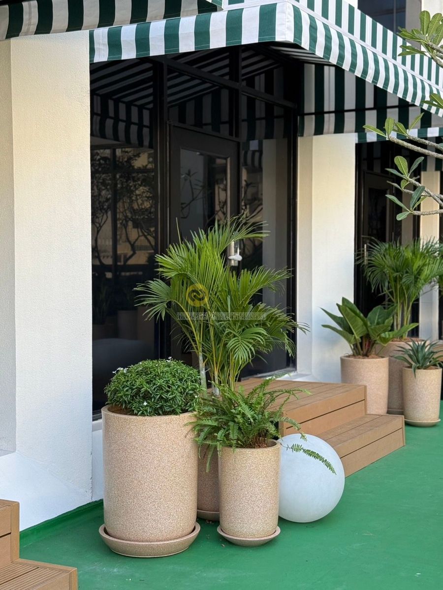 รับจัดสวนดาดฟ้า คอนโด โรงแรม อาคารสูง