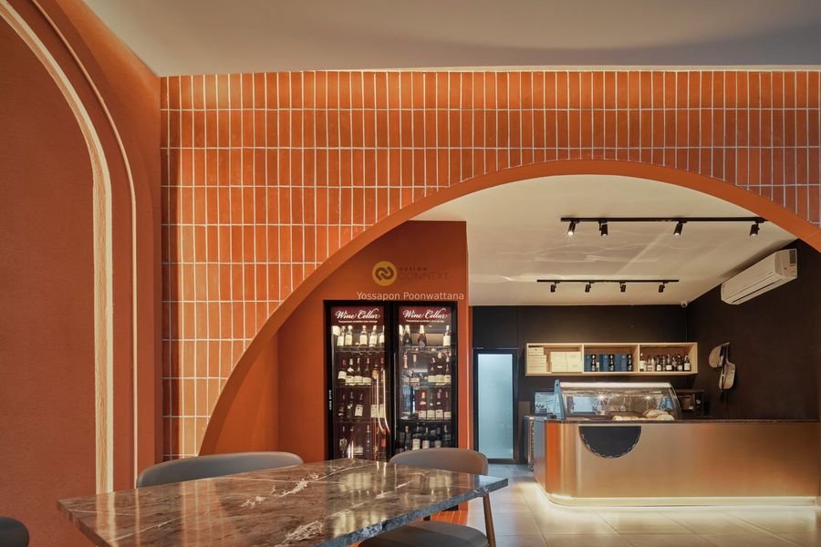 LOBS Lobster Brunch & Bistro (Indoor Seating Zone)