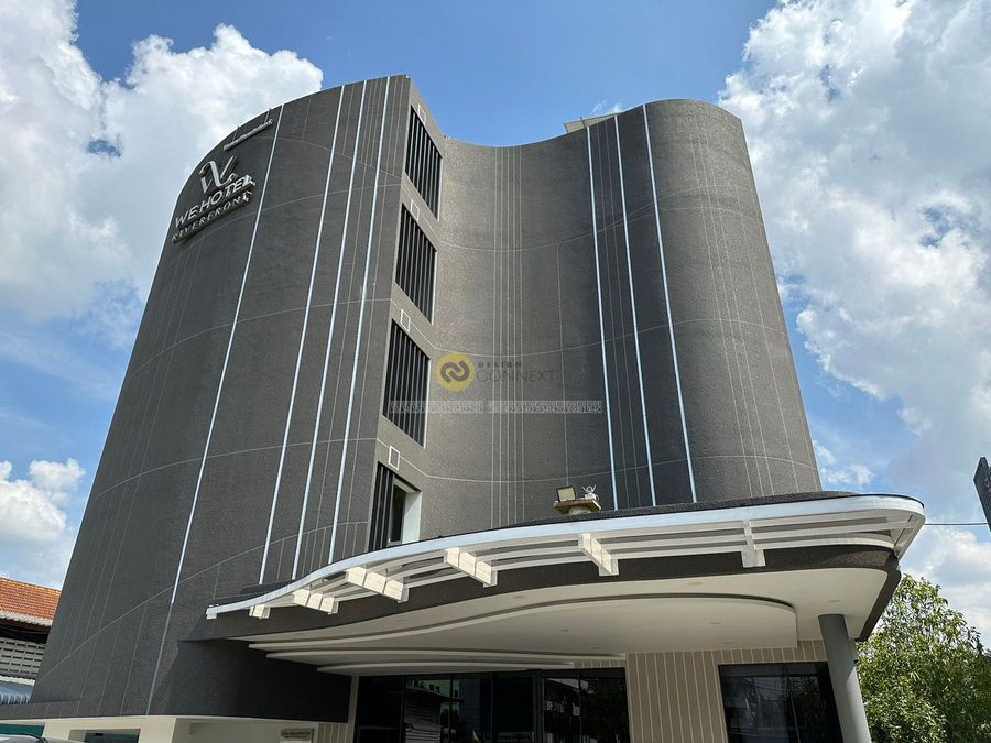 WE Hotel Riverfront