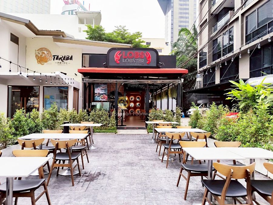 LOBS Lobster Brunch & Bistro (Open Air Seating Zone)