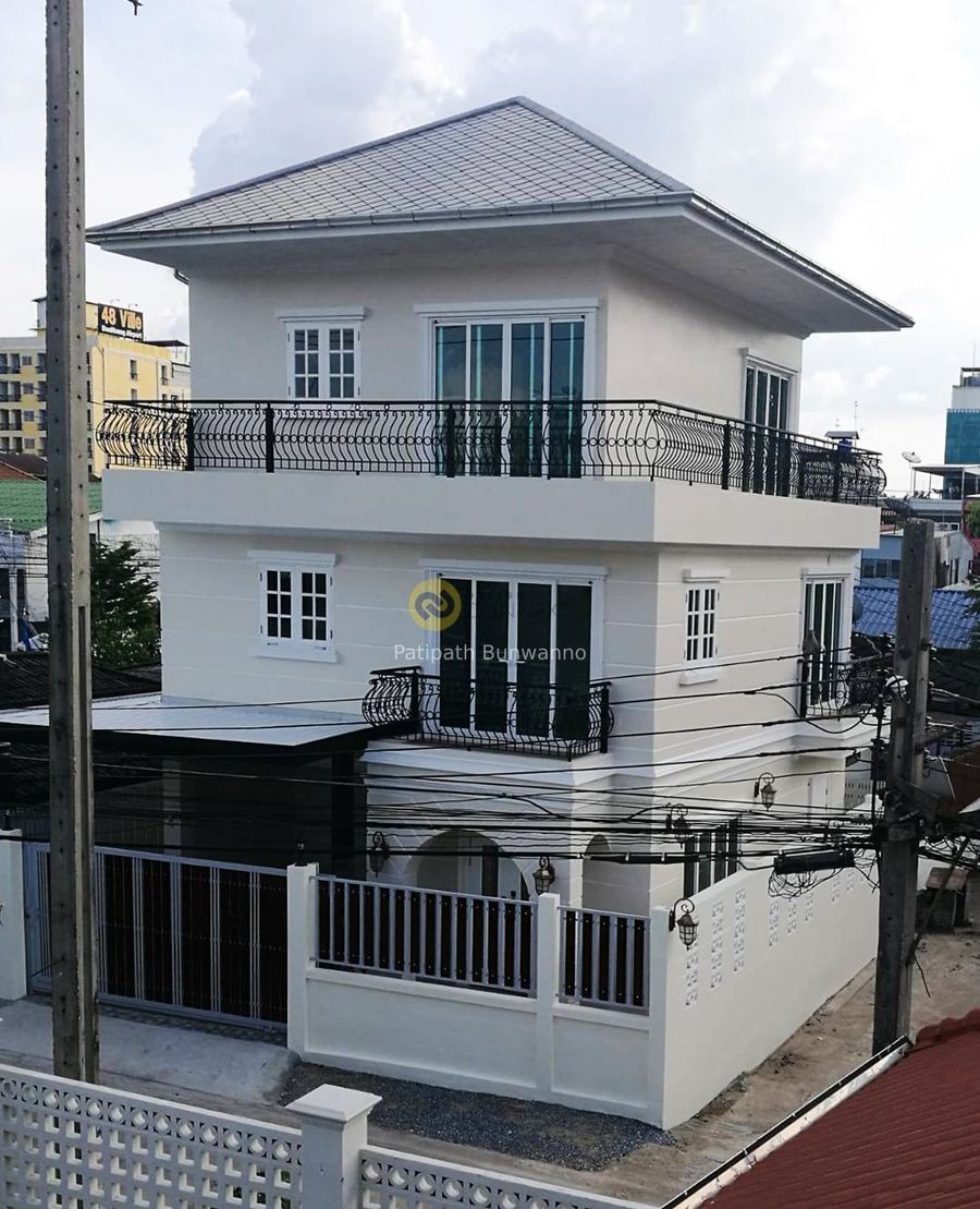 Colonial Home BKK