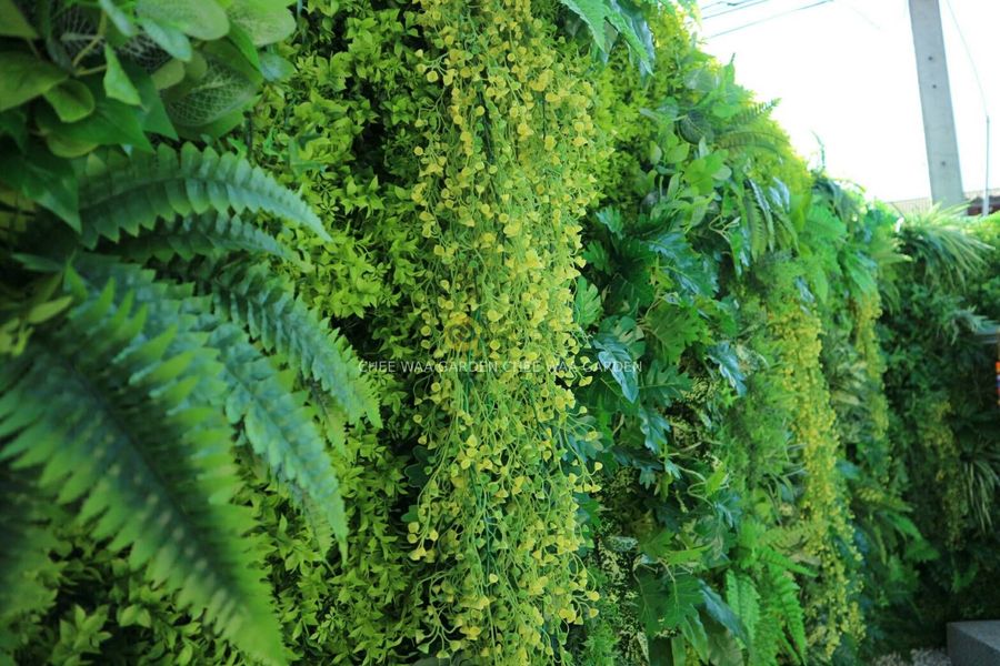 VERTICAL GARDEN