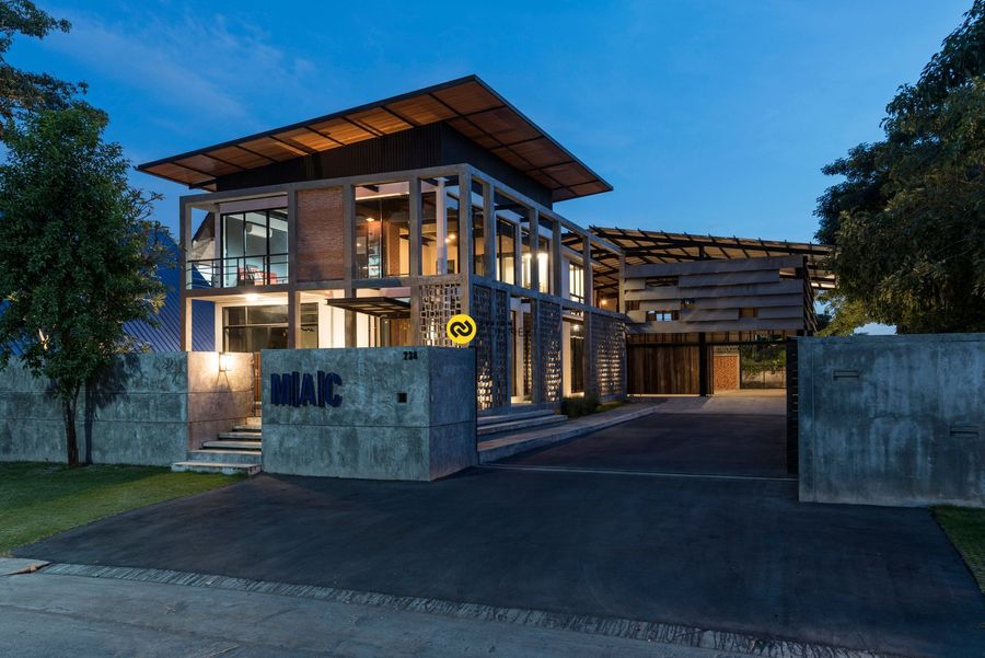 MAC Construction Headquarter