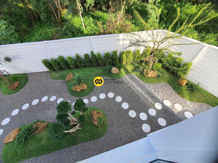 MODERN  ZEN GARDEN