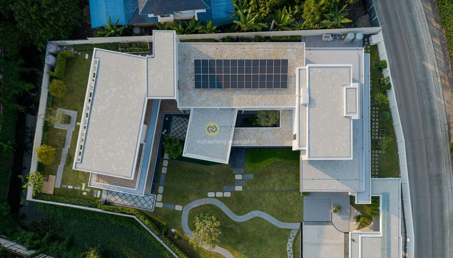 L-house