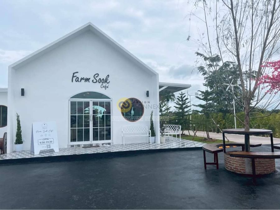 Farm Sook Cafe'