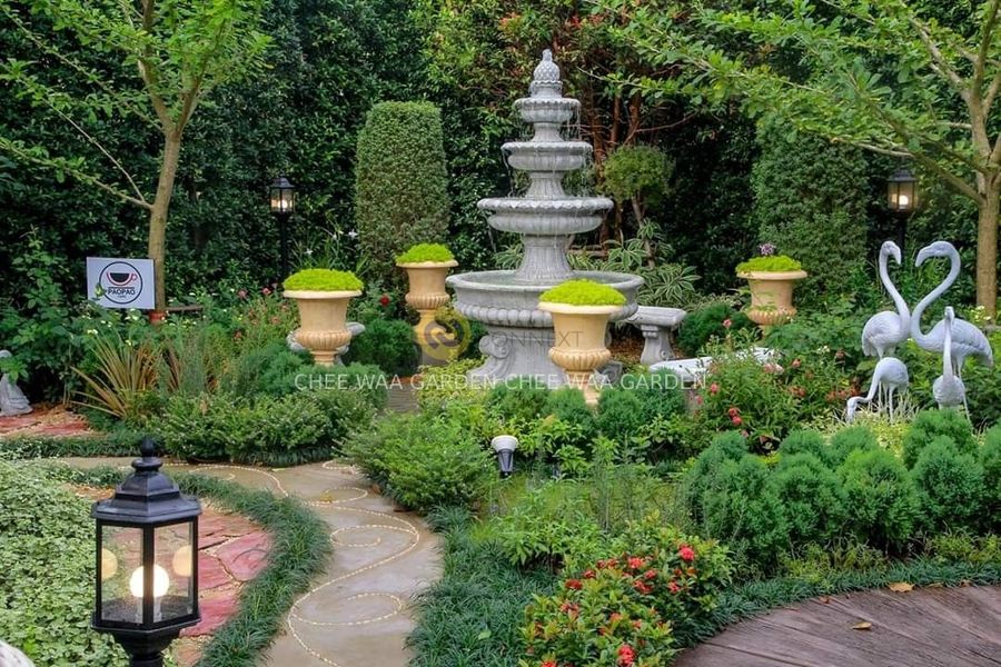 ENGLISH GARDEN STYLE