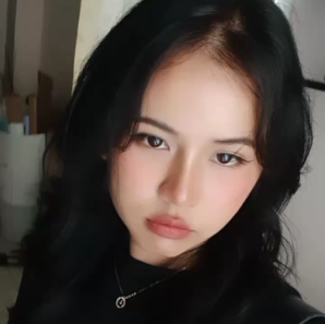 รวิสรา เจริญชัย